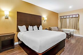Americas Best Value Inn Houston at FM 529
