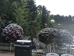 Moncher Guesthouse - Hostel