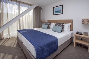 Ramada Suites By Wyndham Albany