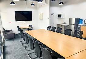 Ramada Suites By Wyndham Albany