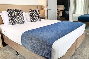 Ramada Suites By Wyndham Albany