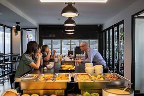 Bed Chiangmai Gate Hotel