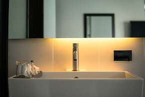 Bed Chiangmai Gate Hotel