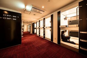 Capsule Plus Yokohama Sauna & Capsule