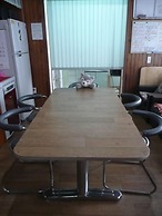 Springflower Guesthouse - Hostel