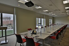 Homebridge Hotel Apartments