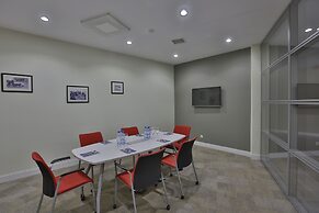 Homebridge Hotel Apartments