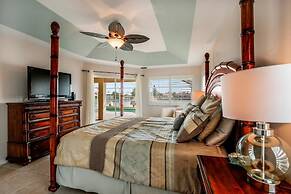 BE324 4 Bedroom Holiday Home by Marco Naples Vacation Homes