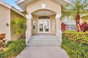 BE324 4 Bedroom Holiday Home by Marco Naples Vacation Homes