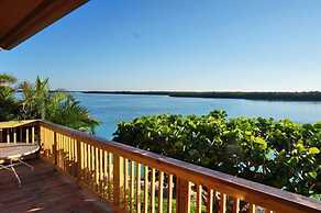 BRF1569 4 Bedroom Holiday Home by Marco Naples Vacation Homes