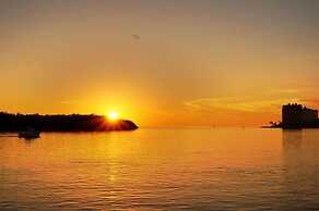 BRF1569 4 Bedroom Holiday Home by Marco Naples Vacation Homes