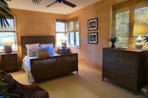 BRF1569 4 Bedroom Holiday Home by Marco Naples Vacation Homes