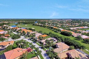 MAJ8978 4 Bedroom Holiday Home by Marco Naples Vacation Homes