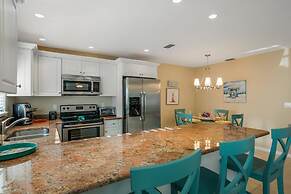 NP97th 689 3 Bedroom Holiday Home by Marco Naples Vacation Homes