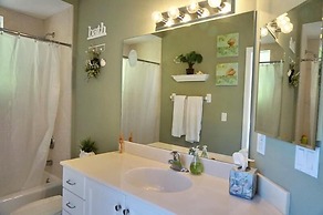 SHEF2024 4 Bedroom Holiday Home by Marco Naples Vacation Homes