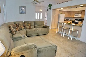 SHEN1124 3 Bedroom Holiday Home by Marco Naples Vacation Homes