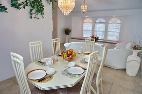 SHEN1124 3 Bedroom Holiday Home by Marco Naples Vacation Homes