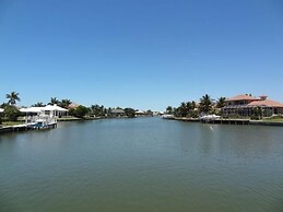 SNOW190 4 Bedroom Holiday Home by Marco Naples Vacation Homes
