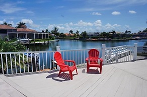SNOW198 3 Bedroom Holiday Home by Marco Naples Vacation Homes