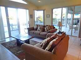 SPIN451 3 Bedroom Holiday Home by Marco Naples Vacation Homes