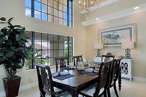 SPIN516 5 Bedroom Holiday Home by Marco Naples Vacation Homes