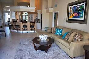 TO1120 4 Bedroom Holiday Home by Marco Naples Vacation Homes