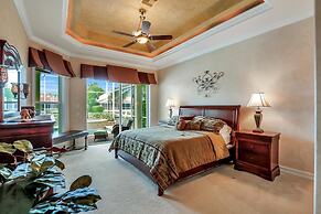 SMARCO1255 3 Bedroom Holiday Home by Marco Naples Vacation Homes