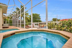 SMARCO1255 3 Bedroom Holiday Home by Marco Naples Vacation Homes