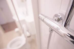 Grand Central Apartments