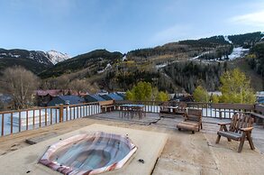 A Village Suite 348 3 Bedroom Condo By Accommodations in Telluride