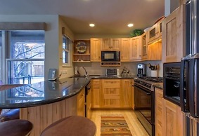 Gold Panner's Alley 2 Bedroom Condo By Accommodations in Telluride