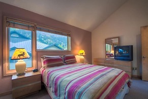Lulu City 3F 2 Bedroom Condo By Accommodations in Telluride