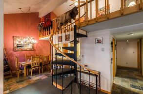 Lulu City 3F 2 Bedroom Condo By Accommodations in Telluride