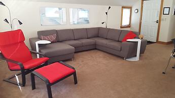 Plunge H 3 Bedroom Condo By Accommodations in Telluride