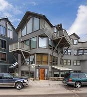 Plunge H 3 Bedroom Condo By Accommodations in Telluride
