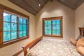 Timber Creek 10 Bedroom Holiday home By Accommodations in Telluride