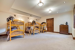 Timber Creek 10 Bedroom Holiday home By Accommodations in Telluride
