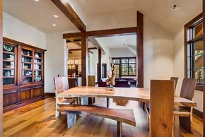 Timber Creek 10 Bedroom Holiday home By Accommodations in Telluride