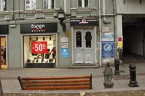 Rustaveli 36 Hotel