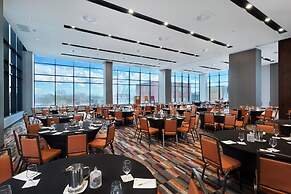 Holiday Inn Hotel & Suites Montreal Centre-ville Ouest by IHG