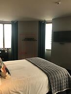 Bullitt Hotel