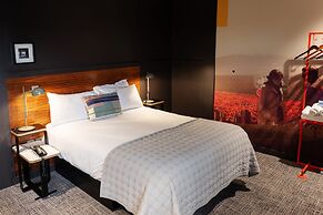 Bullitt Hotel