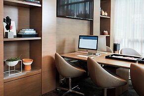 AC Hotel by Marriott Cincinnati at The Banks