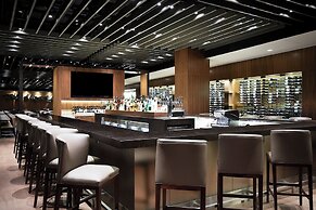 AC Hotel by Marriott Madison Downtown