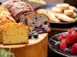 The BREAKFAST HOTEL Fukuoka Tenjin