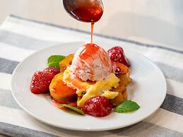 The BREAKFAST HOTEL Fukuoka Tenjin