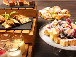 The BREAKFAST HOTEL Fukuoka Tenjin