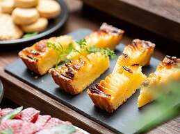 The BREAKFAST HOTEL Fukuoka Tenjin