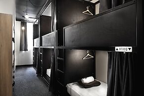 The Pod Sydney - Hostel