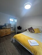 Pinewood Lodge